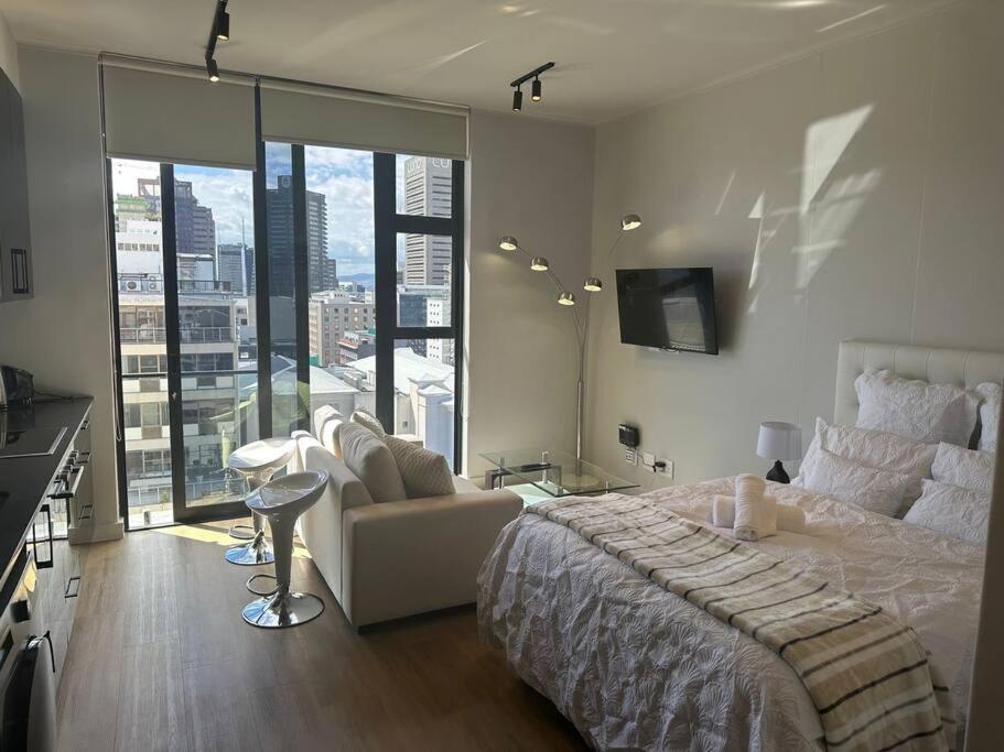The Tokyo 1210 Heaven On Earth Apartment Kapstadt