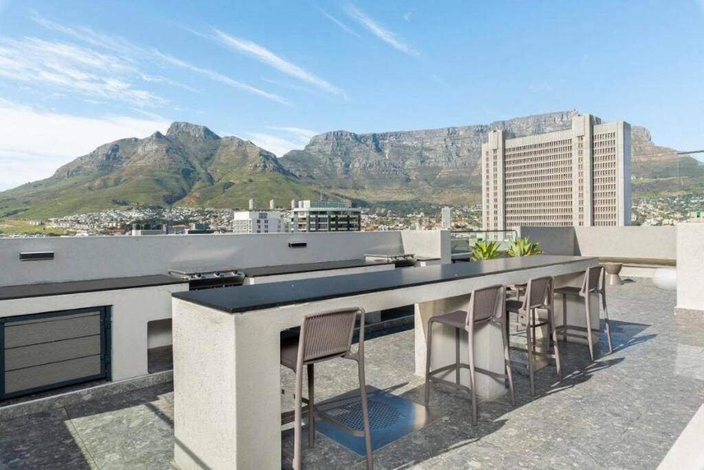 The Tokyo 1210 Heaven On Earth Apartment Cape Town
